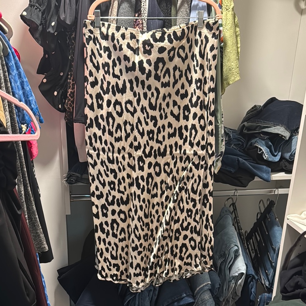 H&M Cream Pencil Midi Skirt with Slit